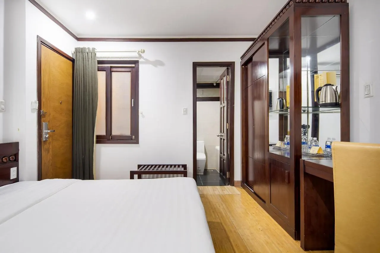 Brody Beach Hotel Da Nang 2*,